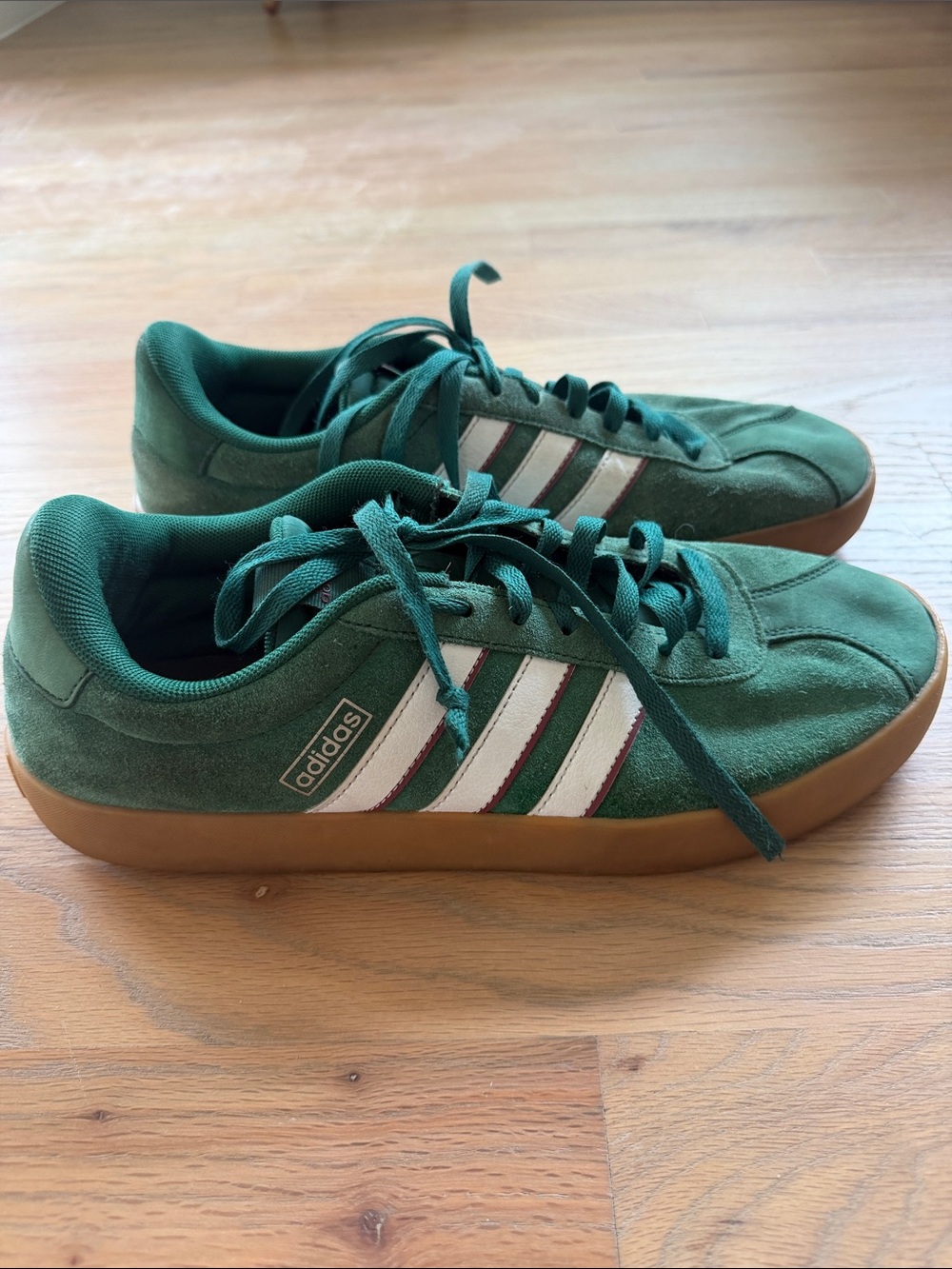 adidas Green Suede Campus Sneakers Gum Sole 3-Stripes Men’s 10